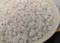 Υψηλό αλουμίνας πυρίμαχο μόνο ακόνισμα οξειδίων αργιλίου κορούνδιου πρώτων υλών άσπρο